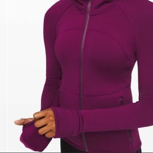 Lululemon FLEECE FLURRY JACKET
Color: Marvel
Size: 12